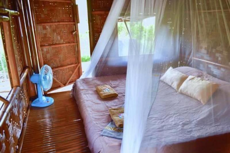 Hotel Micky Monkey Beach At Maikhao Beach Mai Khao Exterior foto